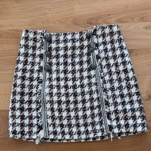 Veronica Beard Black and White Tweed Mini Skirt, lined